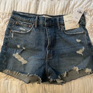 New with tags, NWT, Abercrombie and Fitch, Moms Short, High Rise, Size 29
